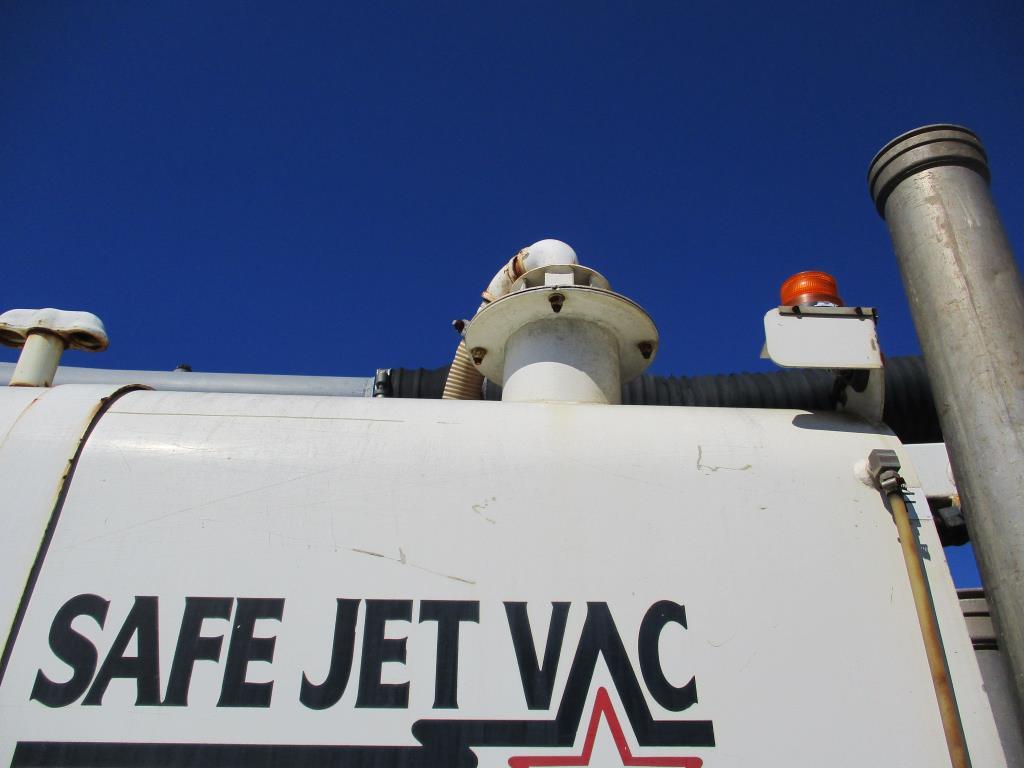 1999 Sterling LT7501 Safe Jet Vacuum Truck.