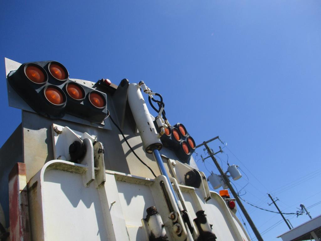 1999 Sterling LT7501 Safe Jet Vacuum Truck.