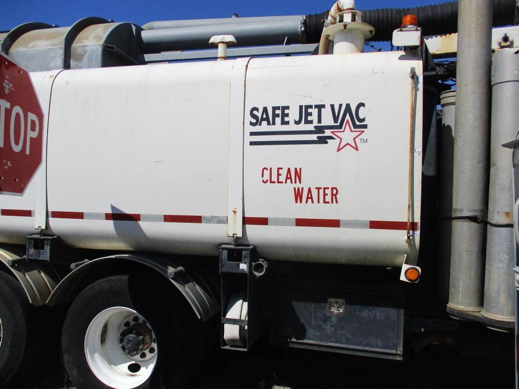 1999 Sterling LT7501 Safe Jet Vacuum Truck.