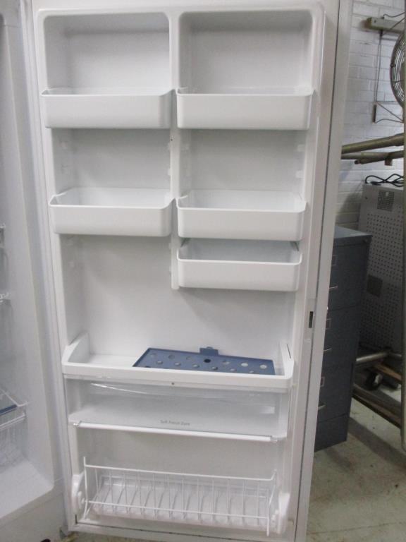 Kenmore Elite Upright Freezer 253.28092800.