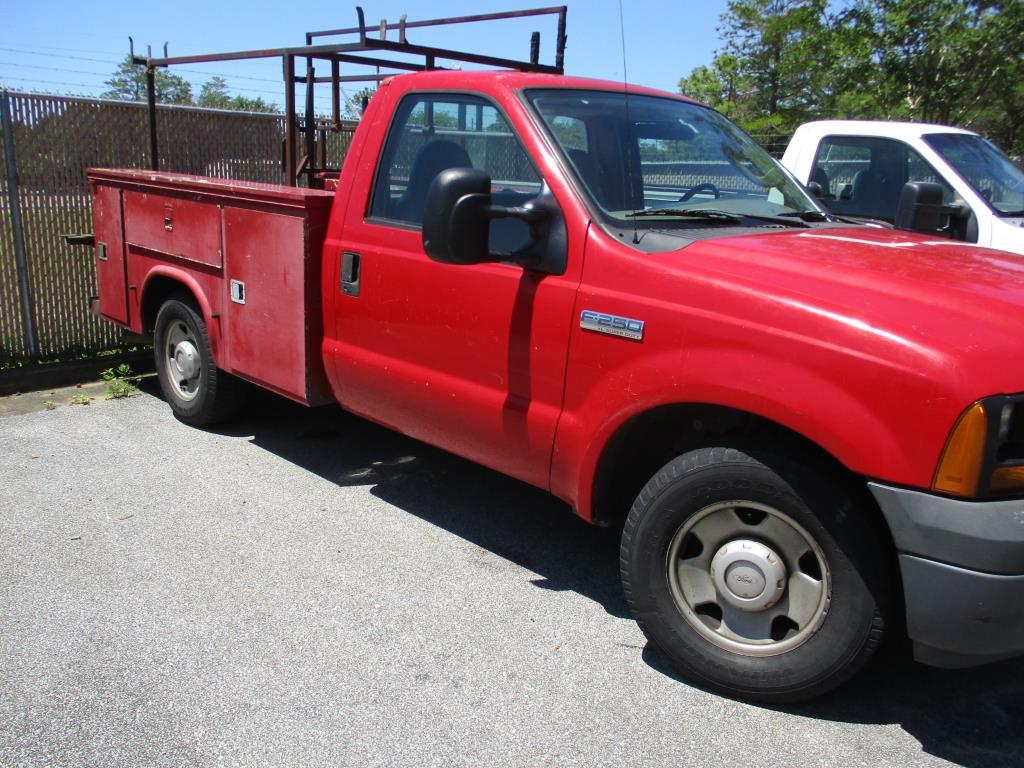 2006 Ford F-250 Regular Cab Pickup Truck.