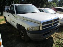 1999 Dodge Ram 1500 Pickup Truck.