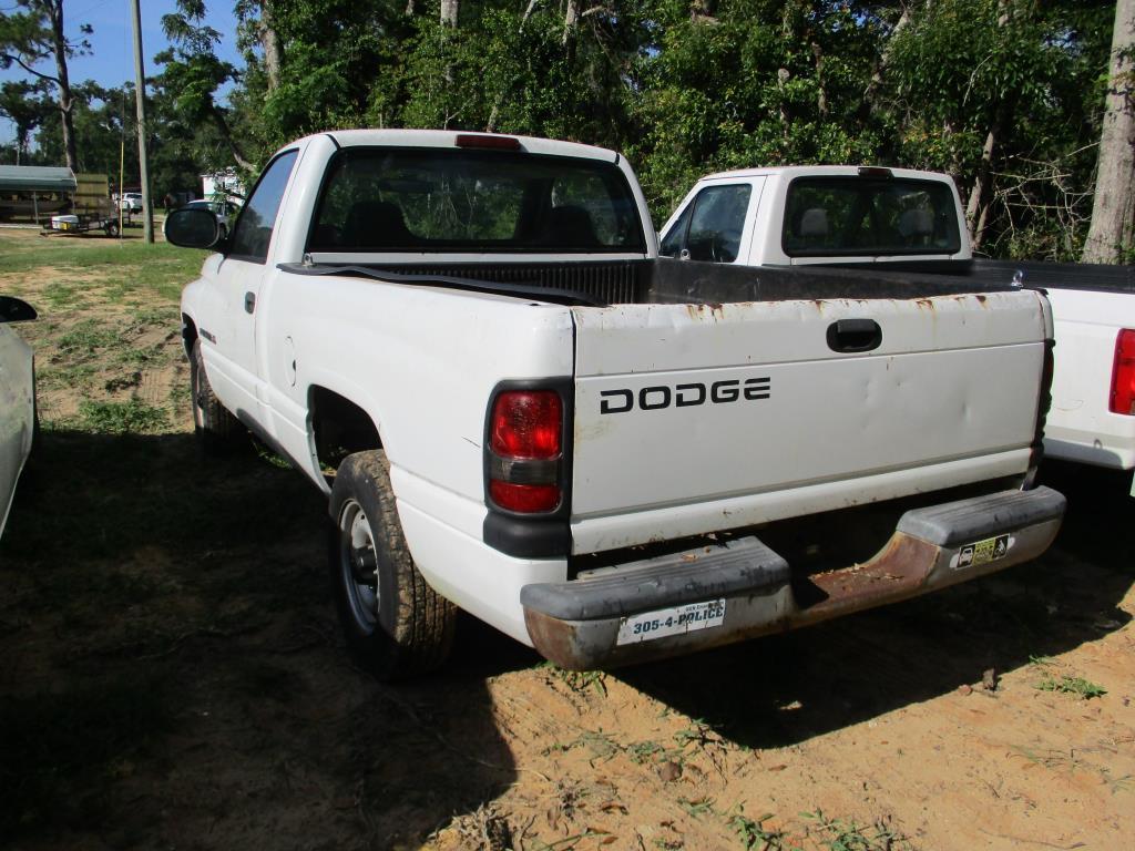 1999 Dodge Ram 1500 Pickup Truck.