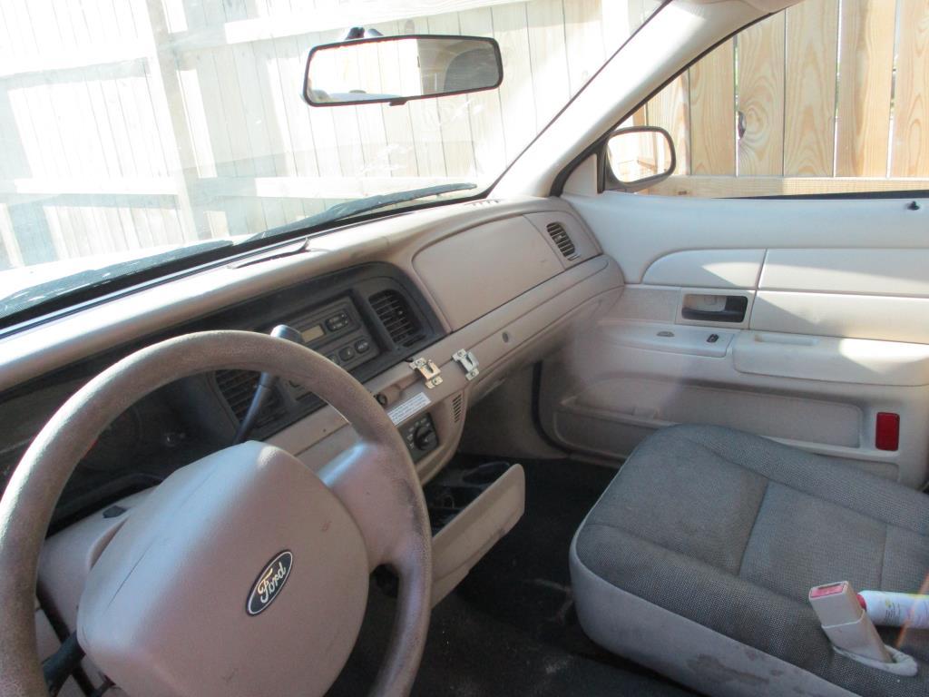 2007 Ford Crown Victoria Police Interceptor.