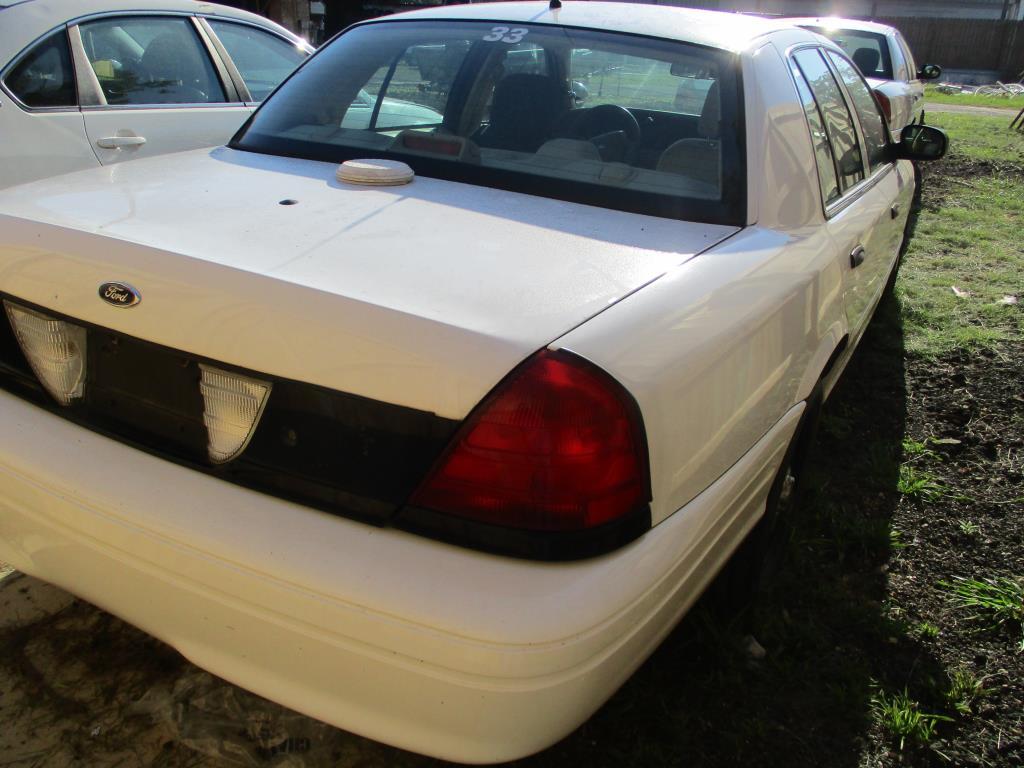 2007 Ford Crown Victoria Police Interceptor.