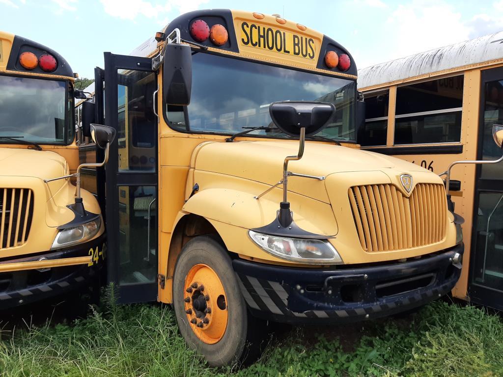 2006 International/Navistar CE School Bus