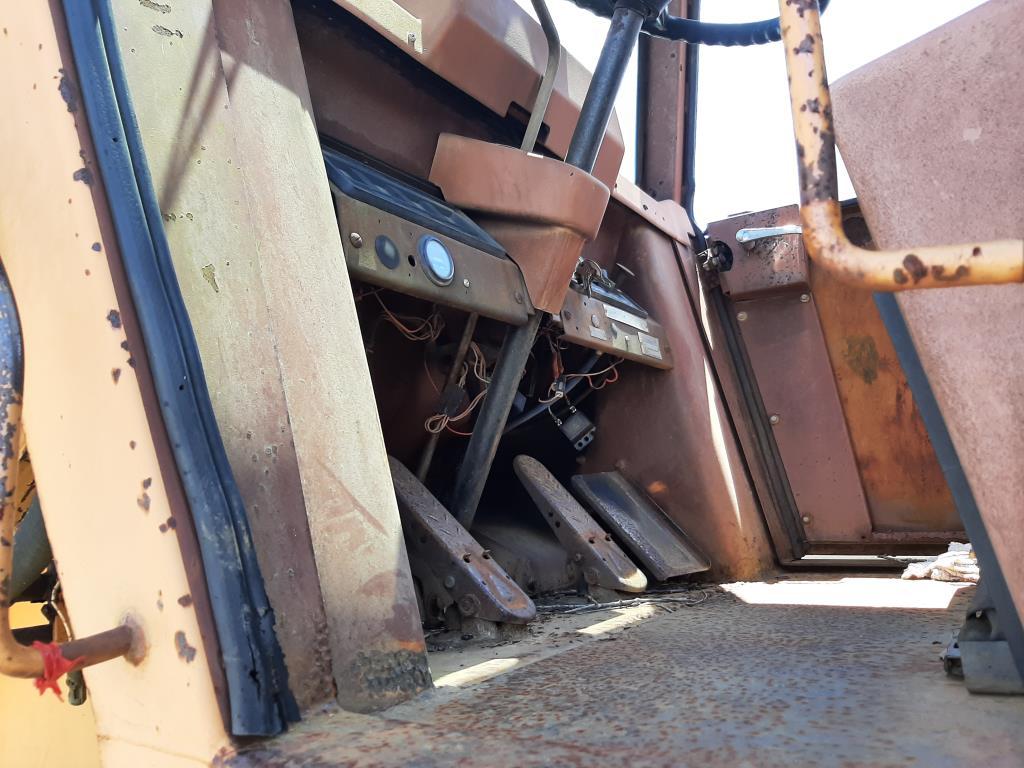 1990 Case W200 Front End Loader