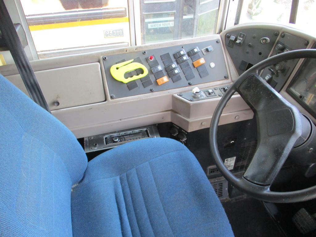 2004 International/Navistar CE School Bus