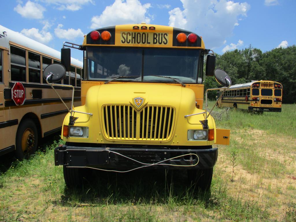 2004 International/Navistar CE School Bus