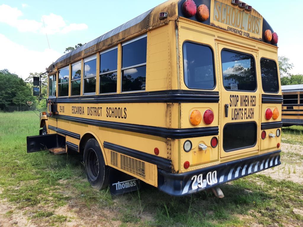 2001 Thomas Freightliner XC-S School Bus