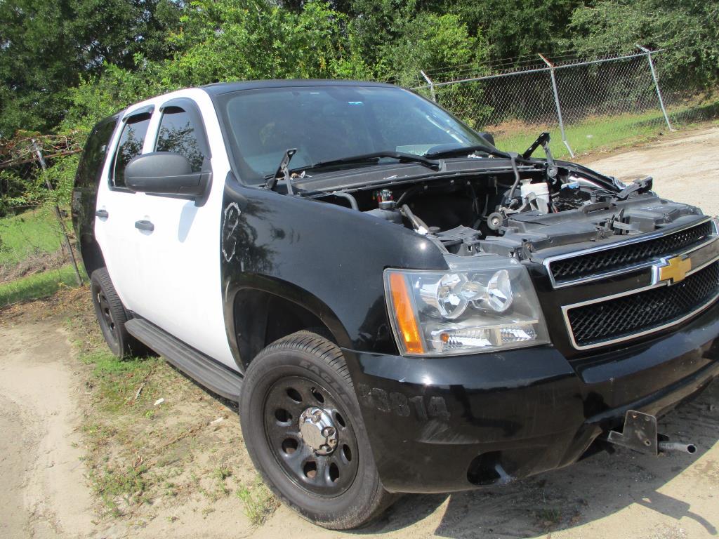 2014 Chevrolet Tahoe 4 Door SUV.