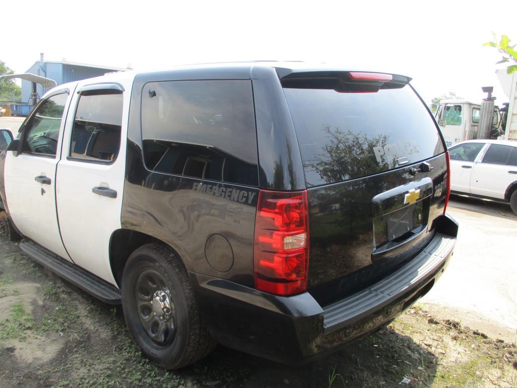 2014 Chevrolet Tahoe 4 Door SUV.