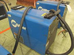 Miller XMT 350 CC/CV Autoline Welder