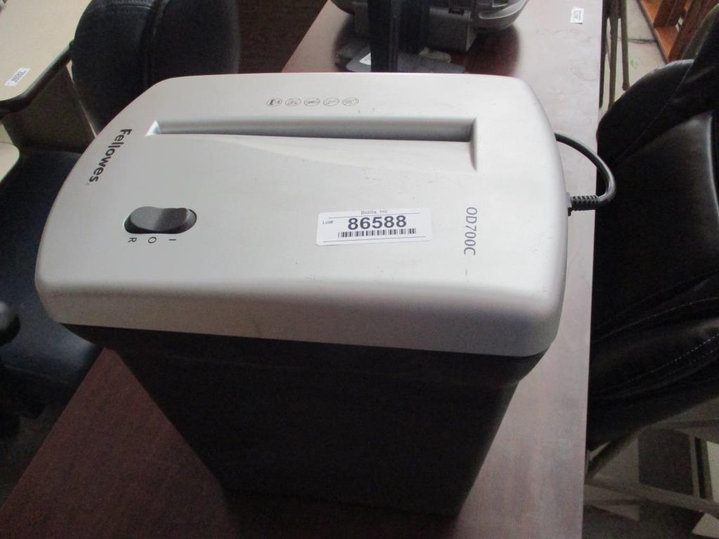 Fellows OD700C Paper Shredder