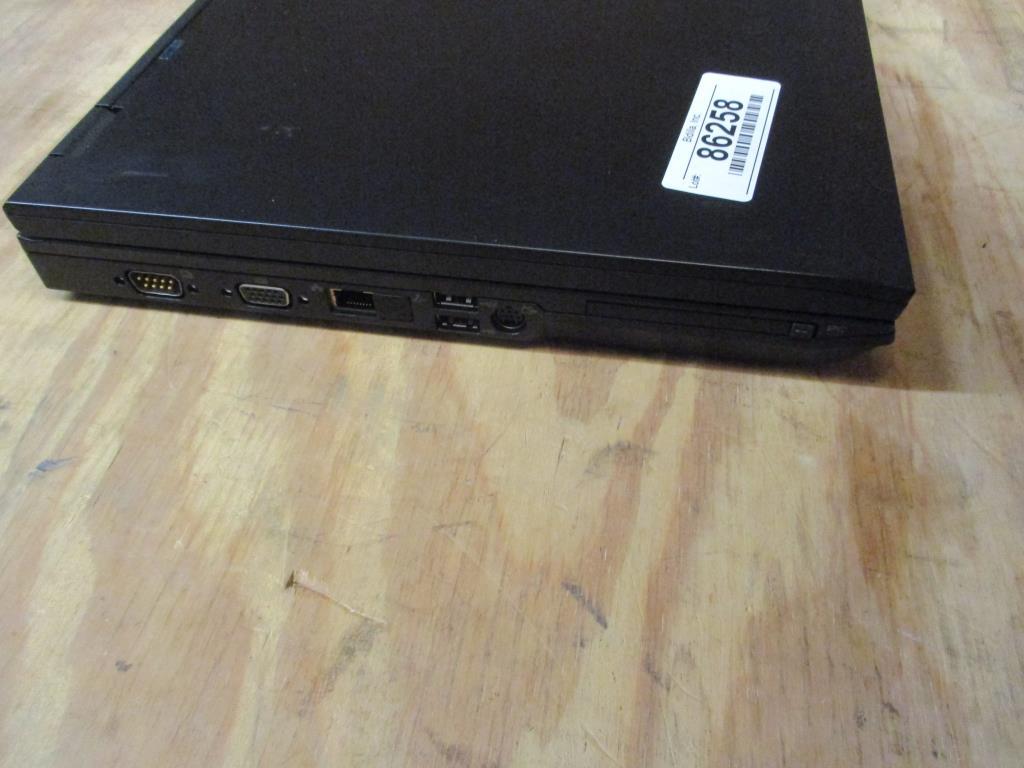 Dell Latitude E5500 Laptop Computer