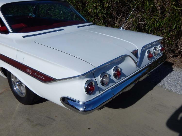 1961 Chevrolet Impala SS 409---Time Lot Selling Friday 3:30