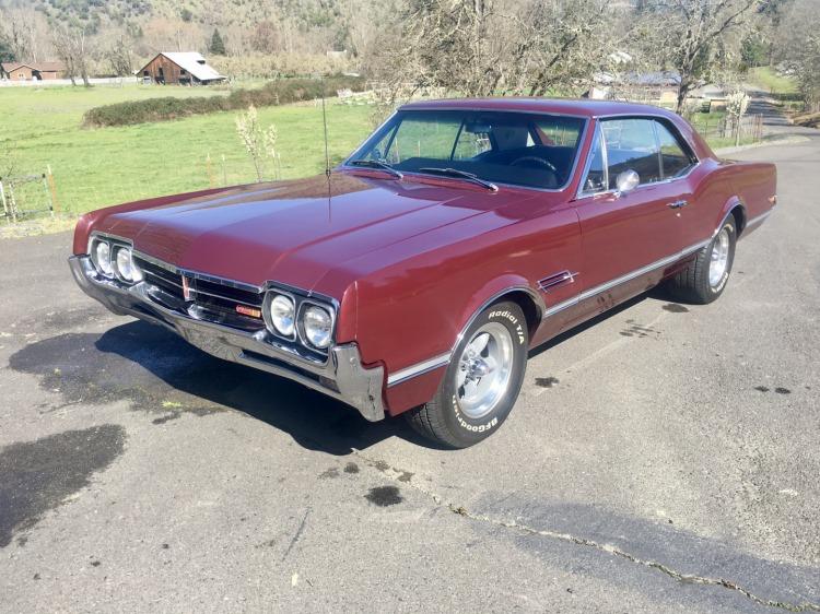 1966 Oldsmobile 442 4 speed