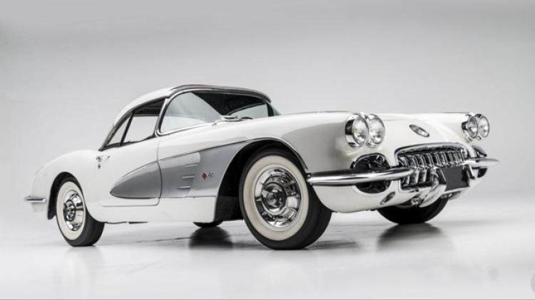 1958 Corvette Dual 4 bbl carbs Snow Crest white/silver -Sat 4:00