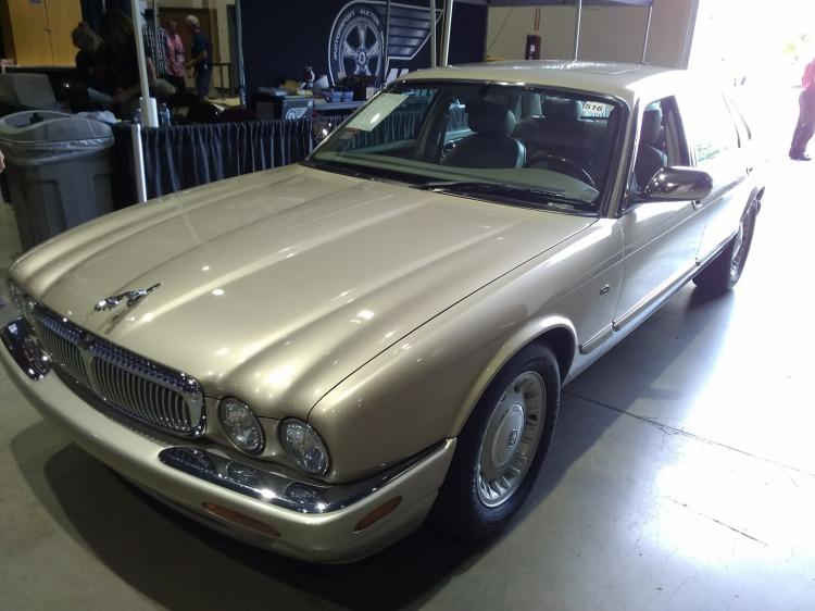 1999 Jaguar Vanden Plas