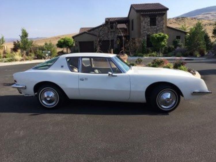 1963 Studebaker Avanti