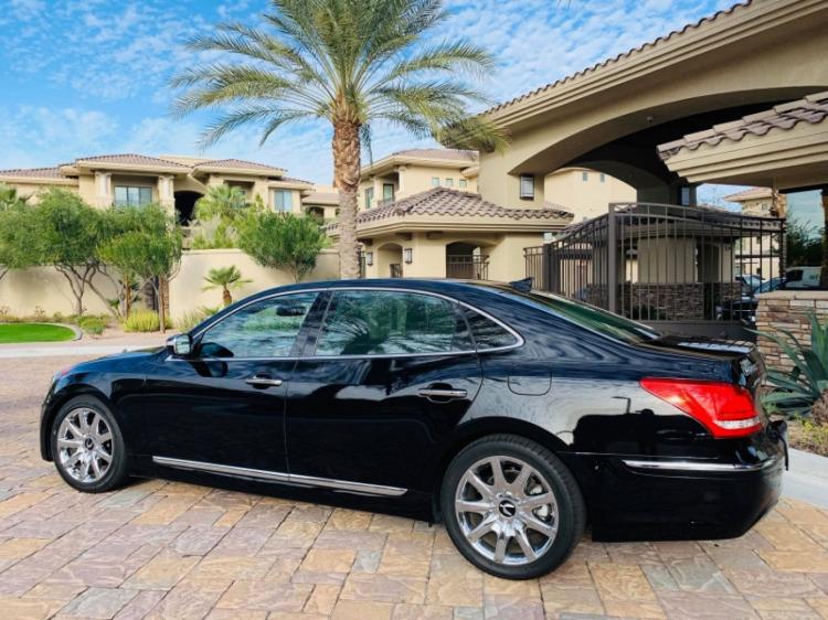 2011 Hyundai Equus Signature