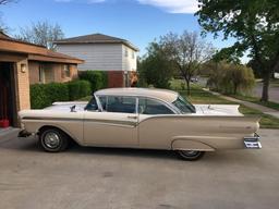 1957 Ford Fairlane 500 2dr HRDT