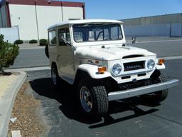 1972 Toyota FJ40 SUV