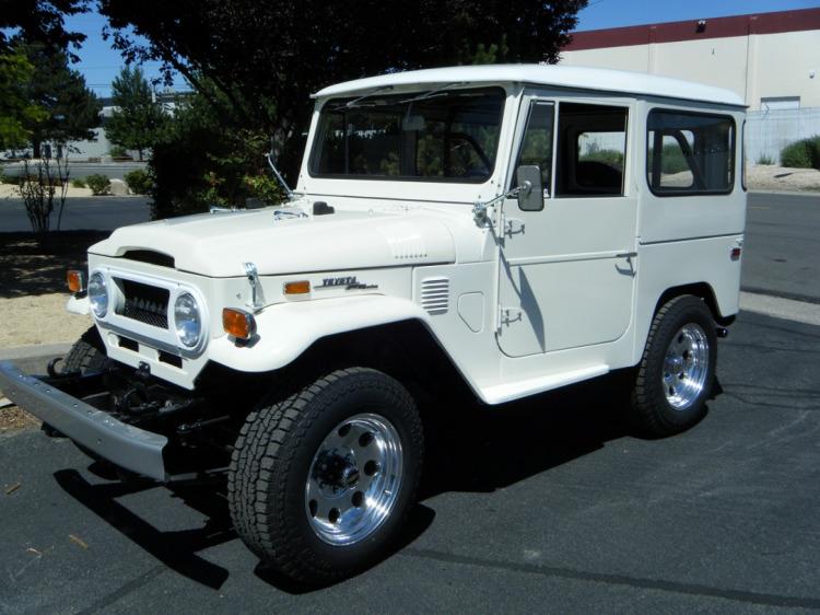 1972 Toyota FJ40 SUV