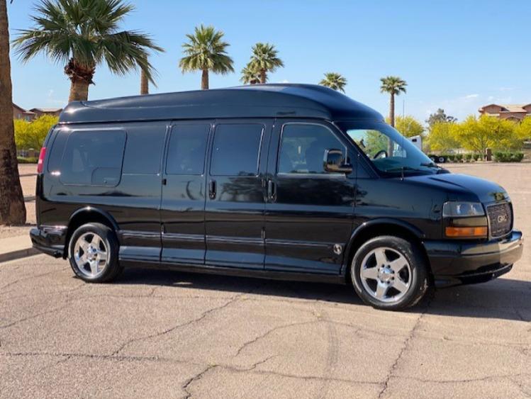 2006 GMC Savana Conversion Van