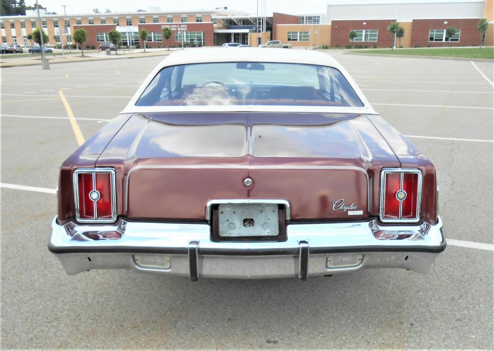 1976 Chrysler Cordoba coupe