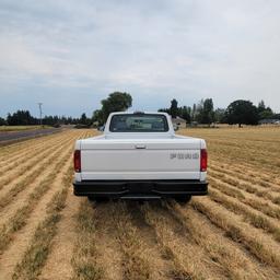 1994 Ford F150 4 x 4 Pickup