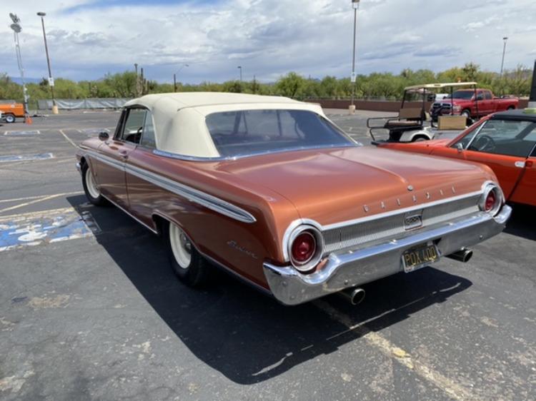 1962 Ford Galaxie Sunliner 500 Convertible