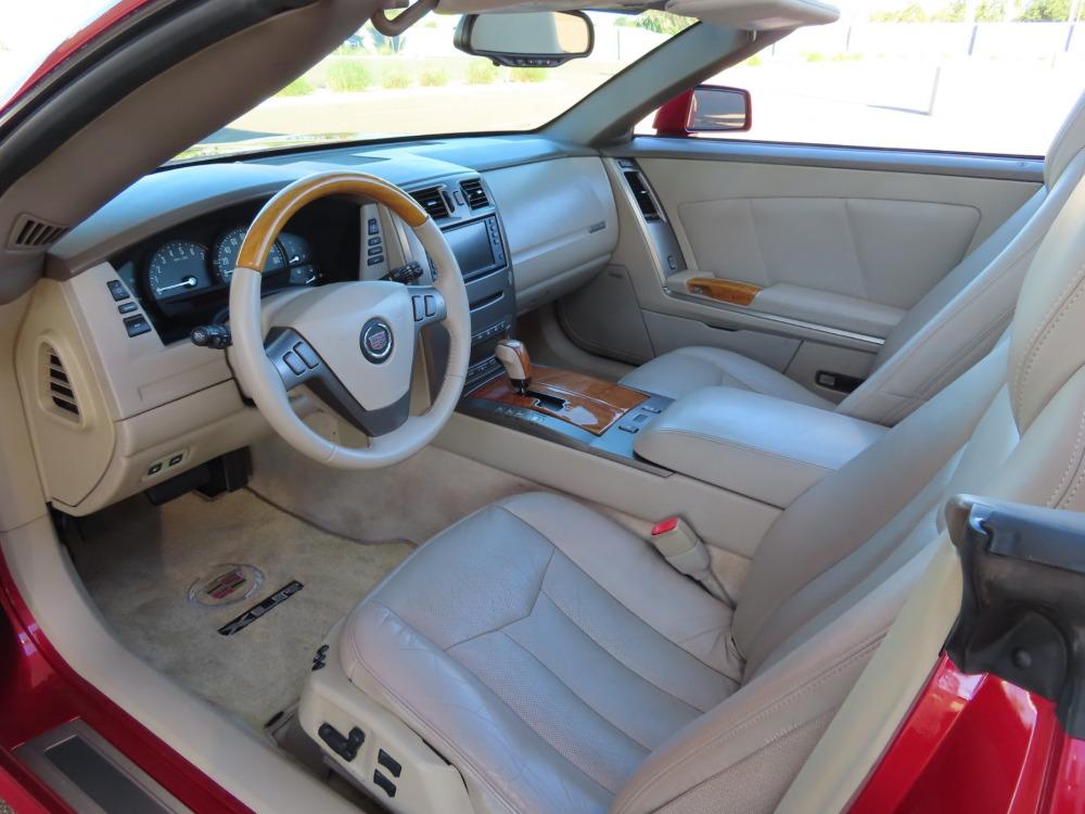 2005 Cadillac XLR Convertible