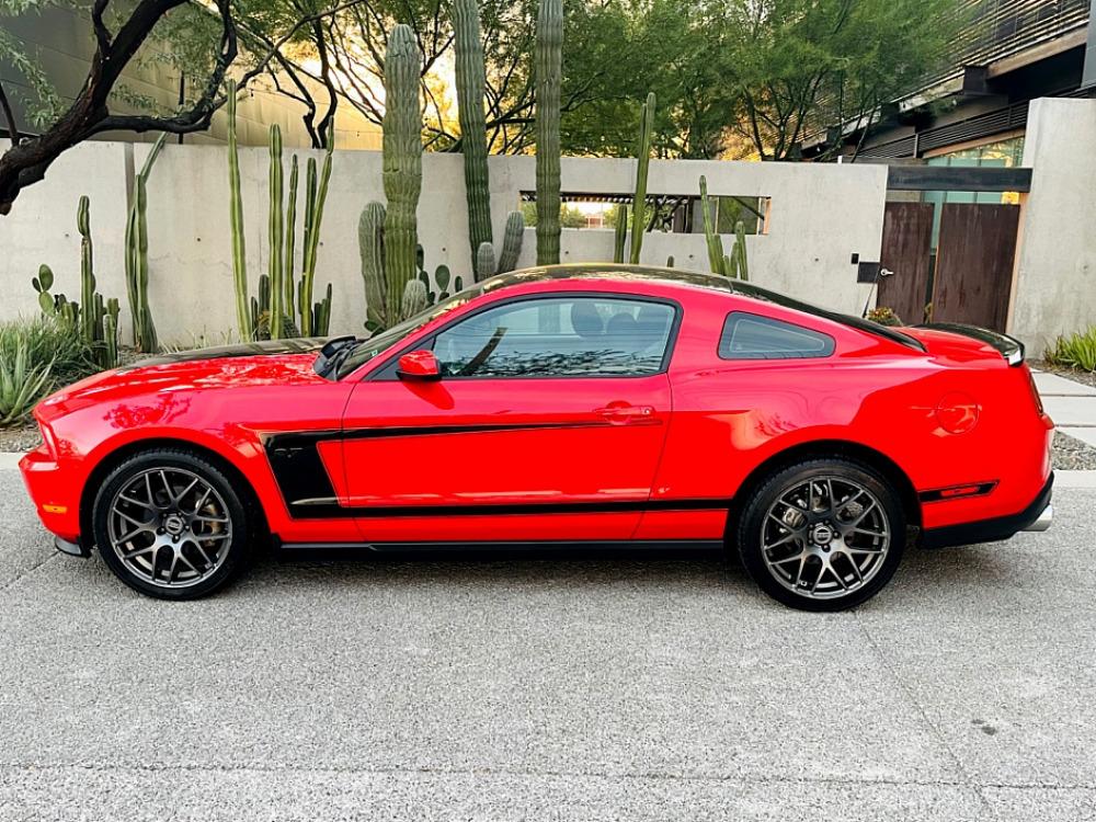 2012 Ford Mustang Coupe