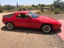 1986 Porsche 928S coupe