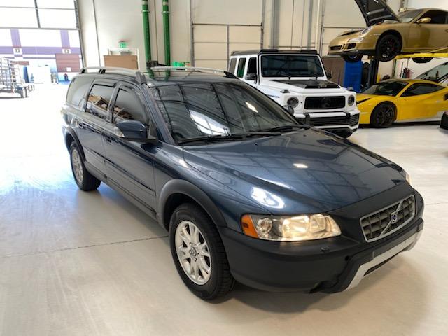 2007 Volvo XC 70 Cross Country 4 Door