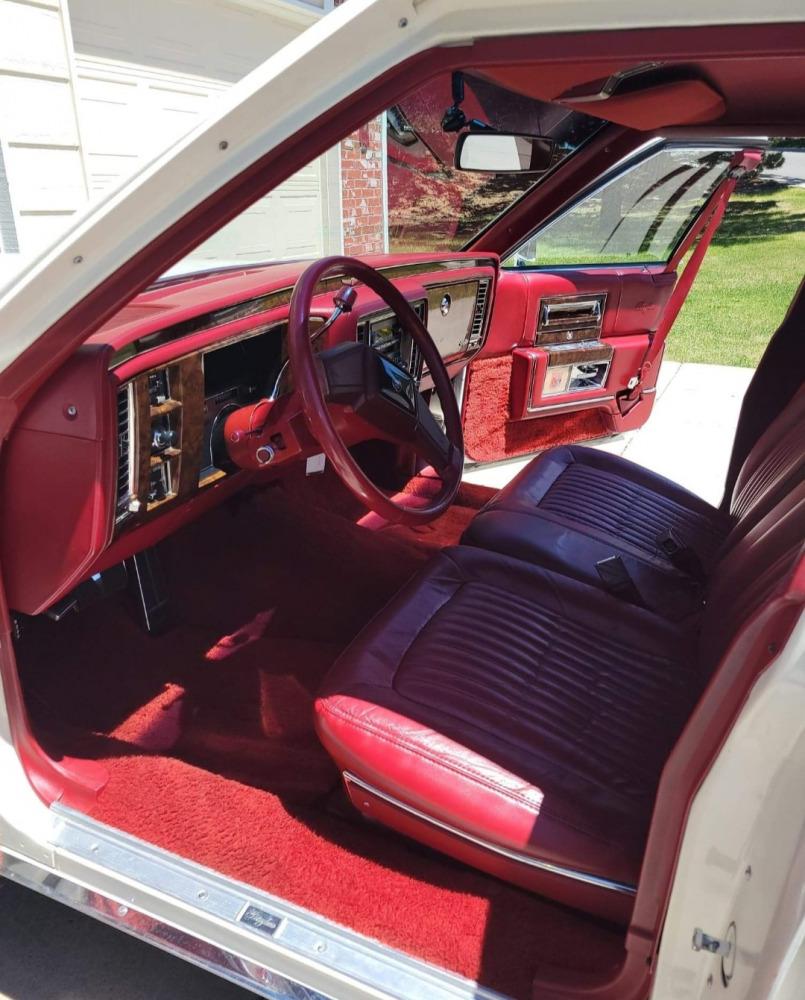 1992 Cadillac 60S Brougham d'Elegance