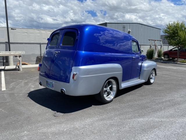 1952 Ford F-1 Panel