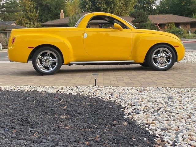 2004 Chevrolet SSR - Super Sport Roadster