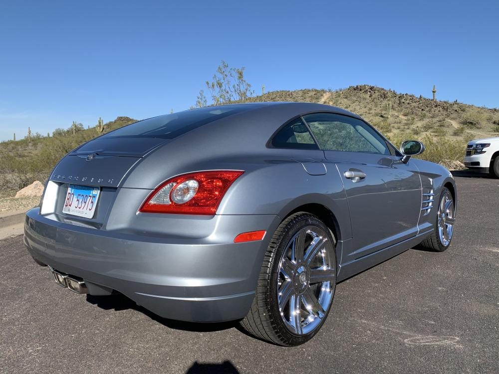 2004 Chrysler Crossfire coupe