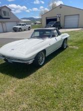 1964 Chevrolet Corvette convertible