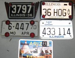 LOT OF 5 LICENSE PLATES