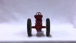 Ertl IH International Harvester NF 1/16 Scale