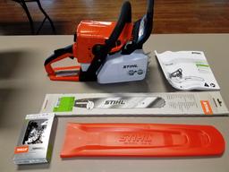 New Stihl MS250 Chain Saw w/ Bar & Chain