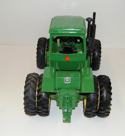 ERTL JOHN DEERE 8650 ARTICULATED TRACTOR 1/16