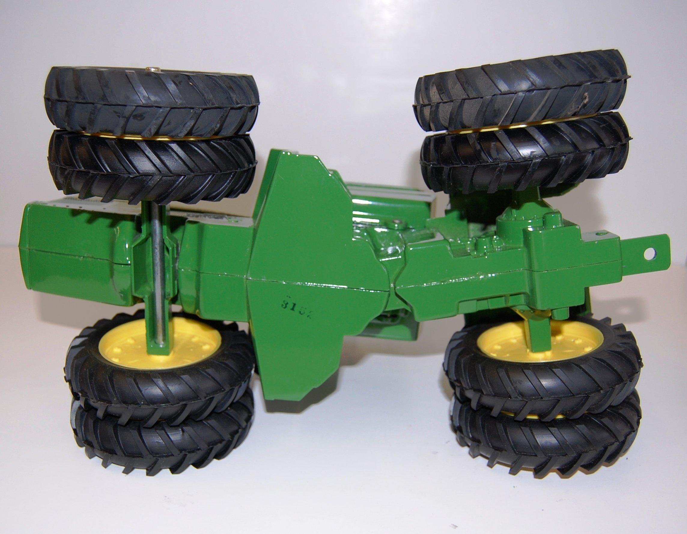 ERTL JOHN DEERE 8650 ARTICULATED TRACTOR 1/16