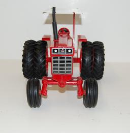 ERTL INTERNATIONAL 1466 FARMALL WF 1/16