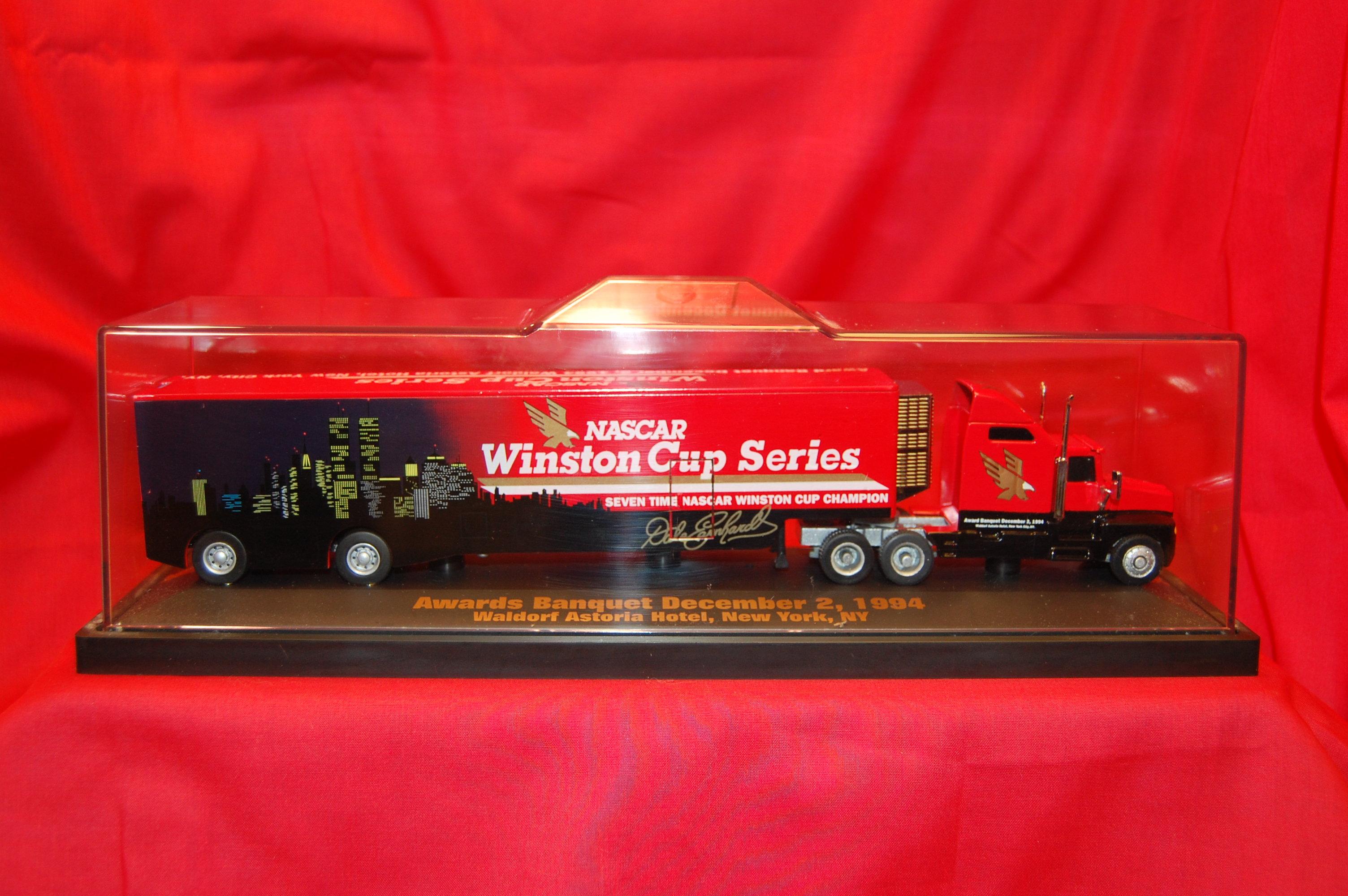 Dale Earnhardt 1994 Special Edition Semi Truck