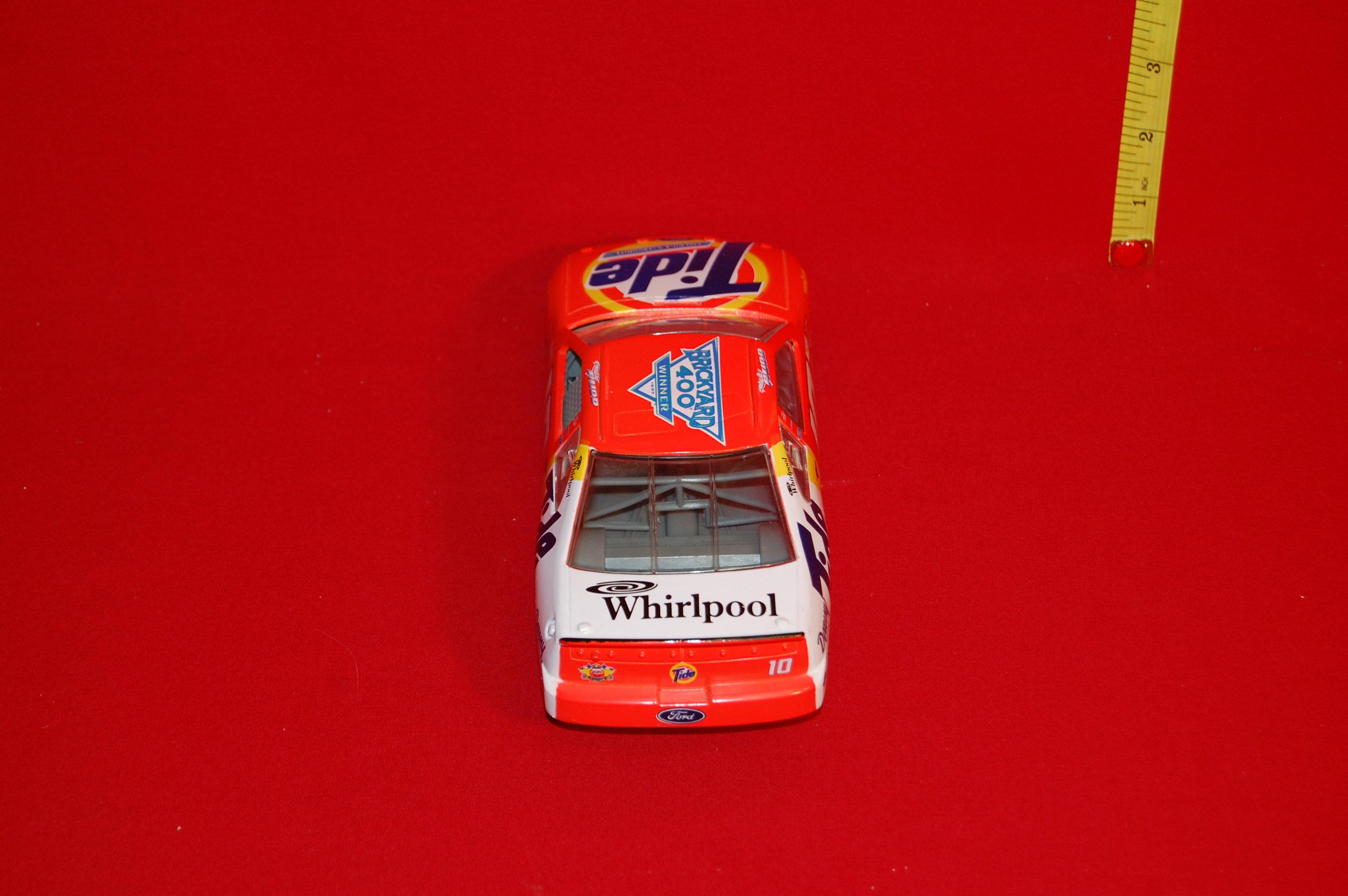 Ricky Rudd 1992 & 1997 Cars & Display