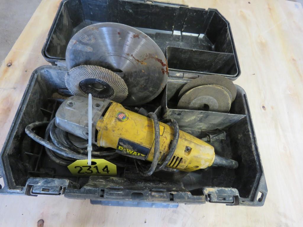 Dewalt DW402 Angle Grinder